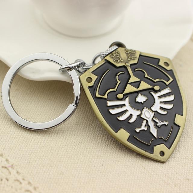 Legend of Zelda Metal Alloy Shield Keychain - nintendo-core