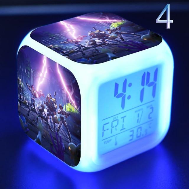 Super Mario  LED Alarm Thermometer Dice Clock - nintendo-core