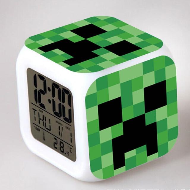 Super Mario  LED Alarm Thermometer Dice Clock - nintendo-core