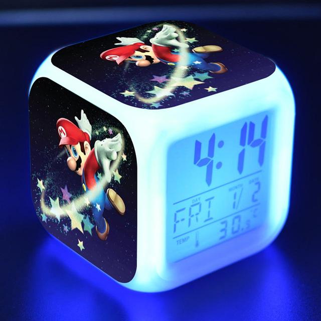 Super Mario  LED Alarm Thermometer Dice Clock - nintendo-core