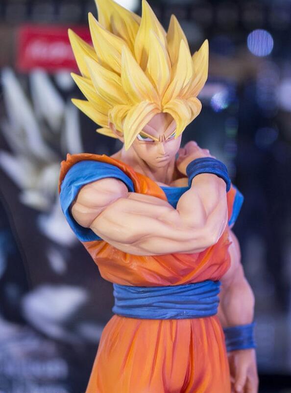 Goku Super Saiyan Figurine - nintendo-core