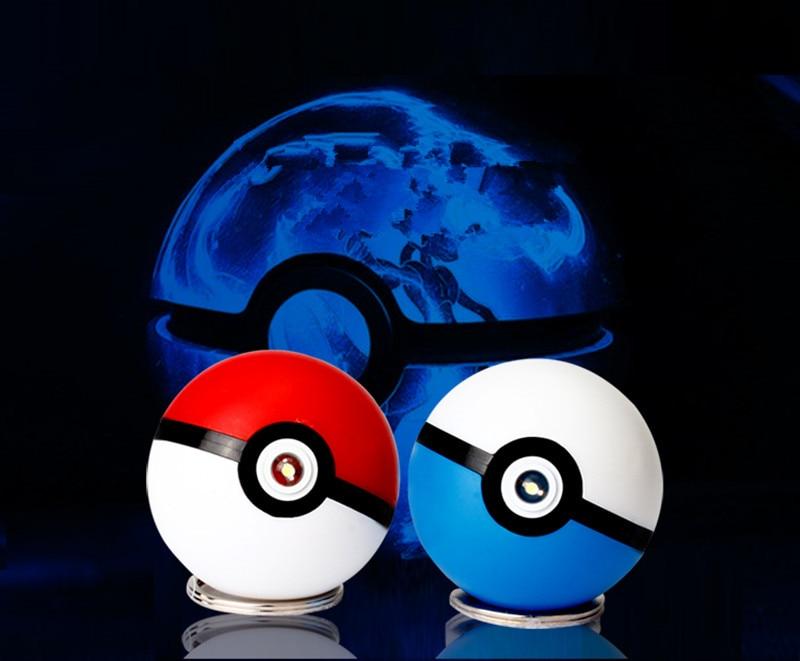 Pokeball Keychain! Shines Light & Plays Music! - nintendo-core