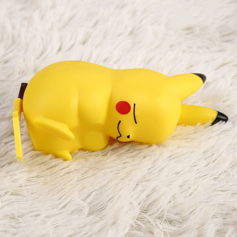 Pokemon lampe led 25cm pikachu sleeping - Conforama